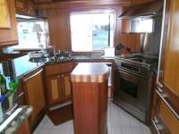 02 Interior –&nbsp;Galley
