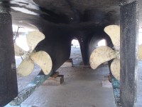 17 Propellers – one for each&nbsp;engine