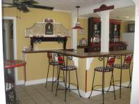 05 Bar at the&nbsp;house