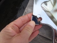 08 Corner cracked during&nbsp;re-install