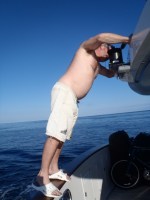 18 Changing the stern&nbsp;light