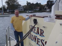 08 Chris, a Nordhavn Dreamer, comes for a visit